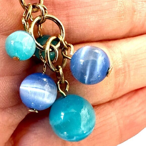 Gold tone blue beaded necklace - Picture 6 of 8